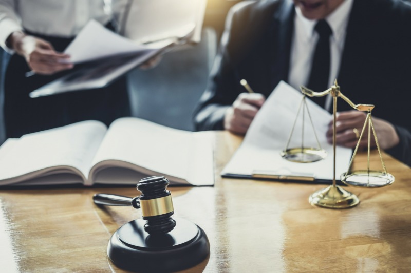 Dónde Buscar Apoyo Legal Migratorio: El Reto de Encontrar Abogados de Inmigración Cerca de Mí